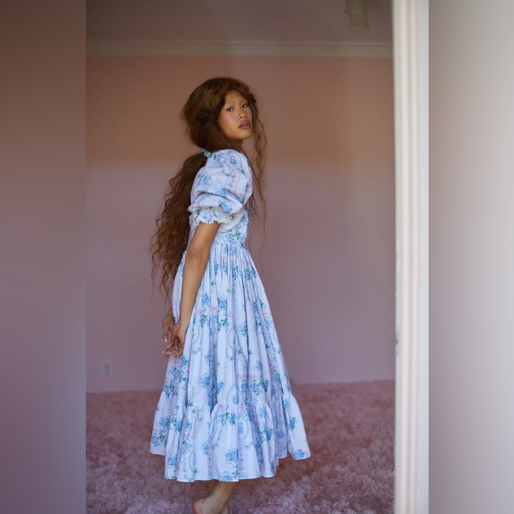 Selkie Floral Midi Dress - Picture 4 of 12